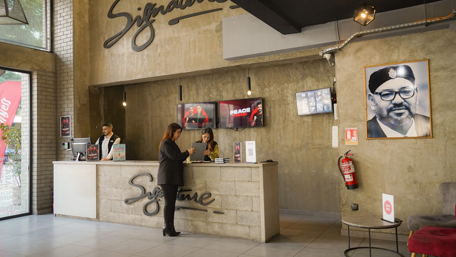 signature8